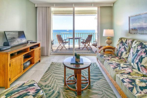 Amazing Oceanfront Condo w/ Breath Taking Sunsets and Soothing Sea Breeze! - Hale Kona Kai 306